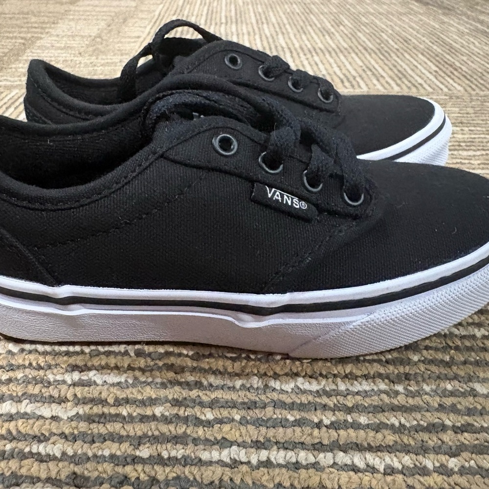 Kids Vans Atwood Canvas Black White Low Top Sneakers Youth Size 12.5 4501272741